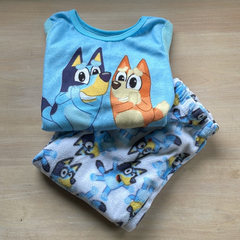 Bluey PJ set Size 2T
